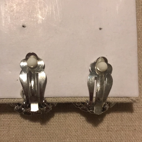 Jenny packham 3D half circle crystal earrings - Picture 3 of 3